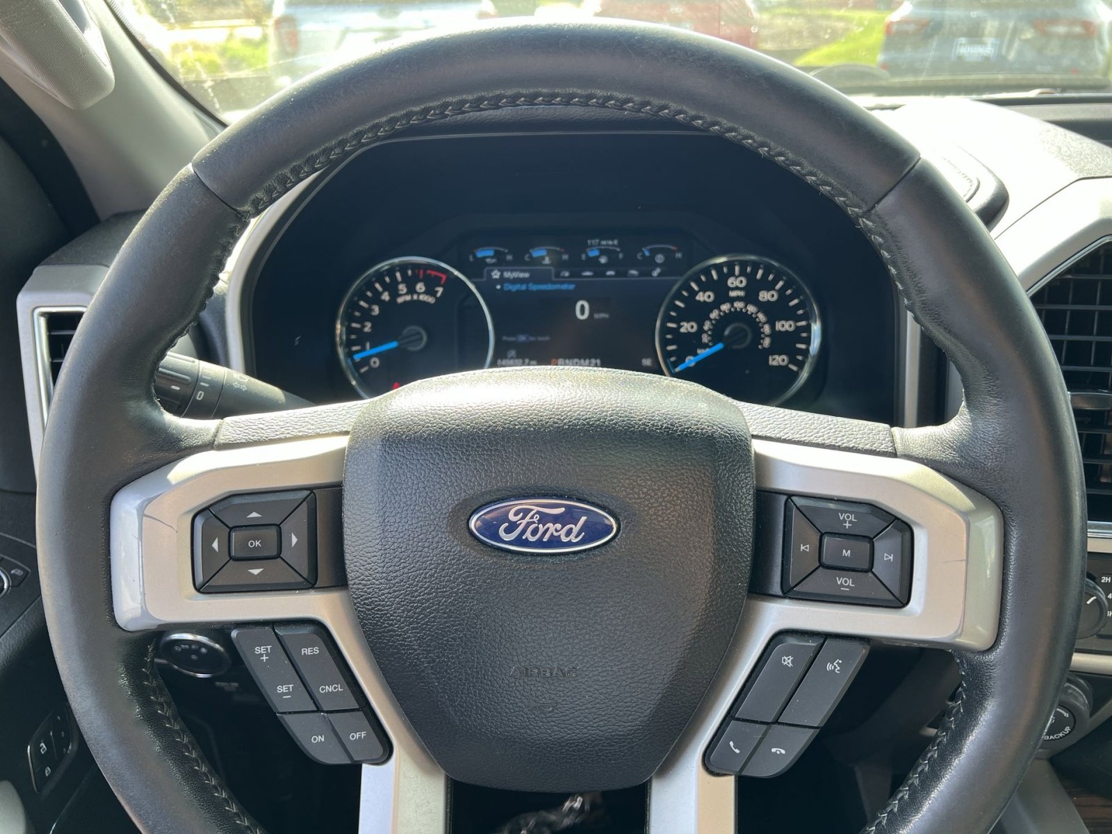 Used 2017 Ford F150 Lariat w/ Equipment Group 501A Mid AWD/4WD image 24