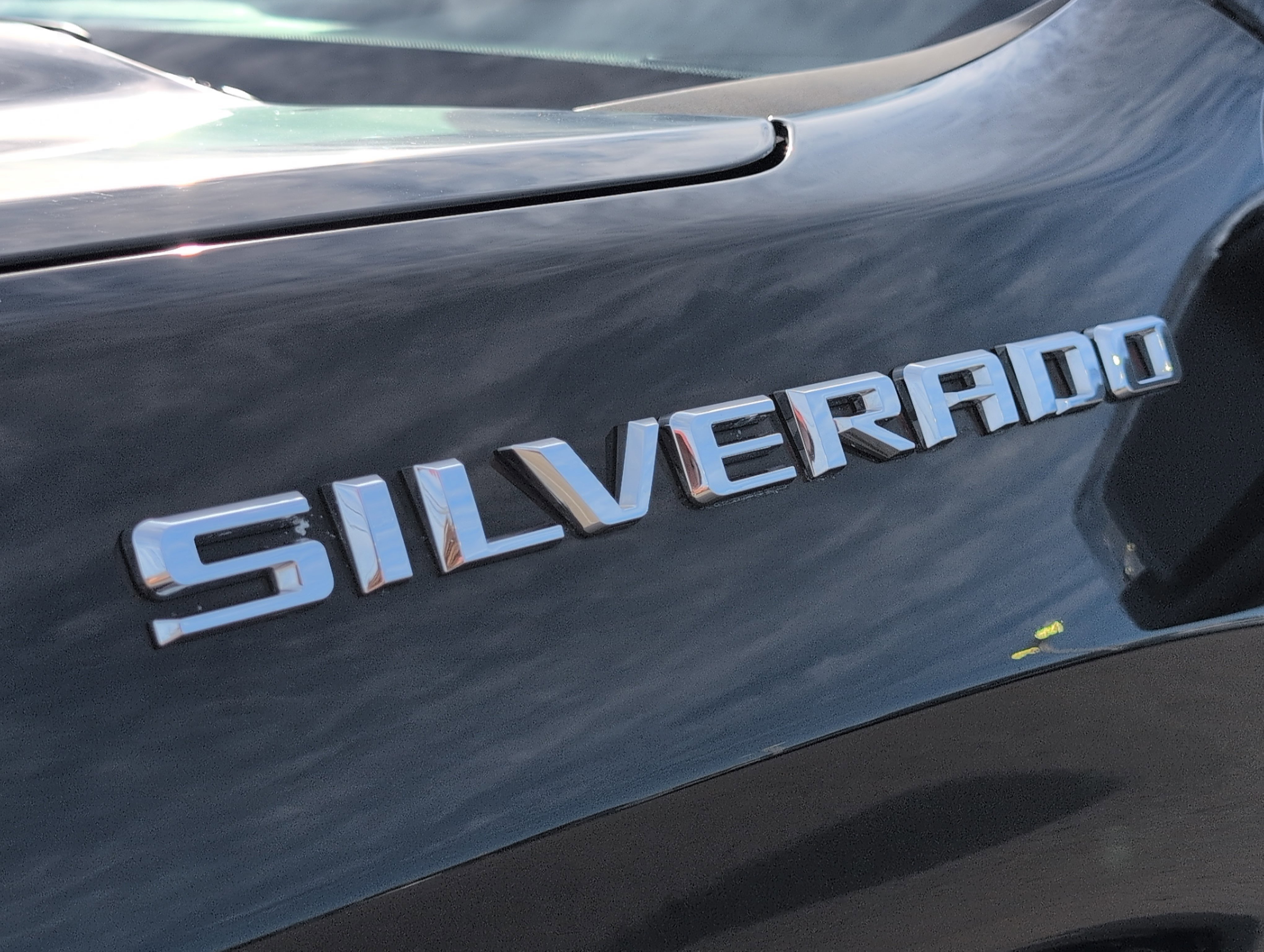 Used 2021 Chevrolet Silverado 1500 LT image 10