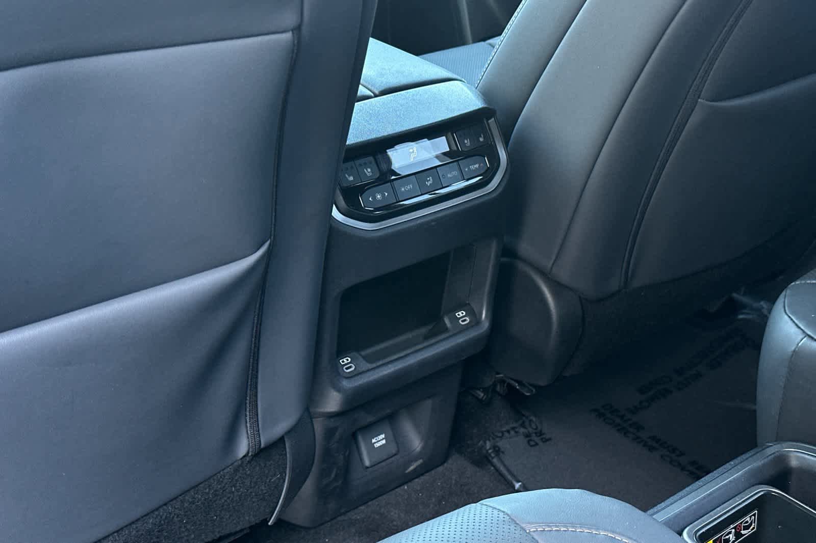 Used 2025 Lexus TX 500h AWD image 14