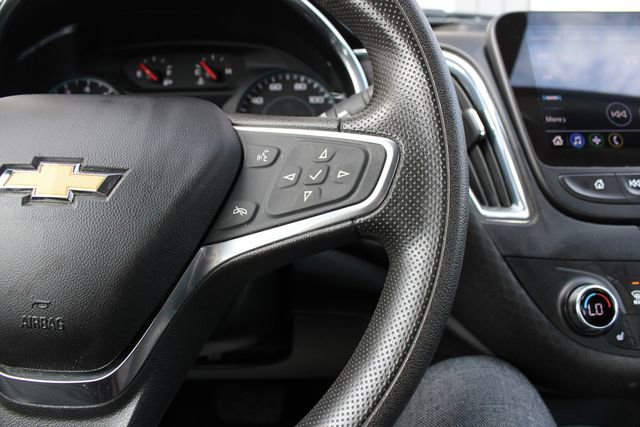 Used 2020 Chevrolet Malibu LT image 12