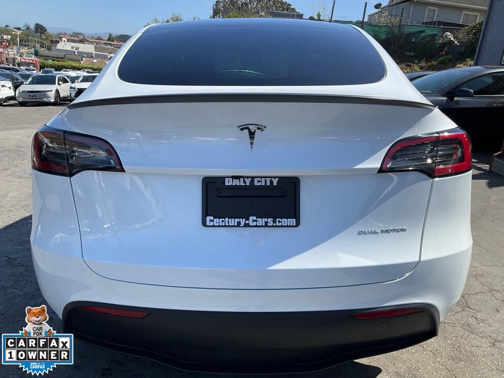 Used 2023 Tesla Model Y Long Range AWD/4WD image 4
