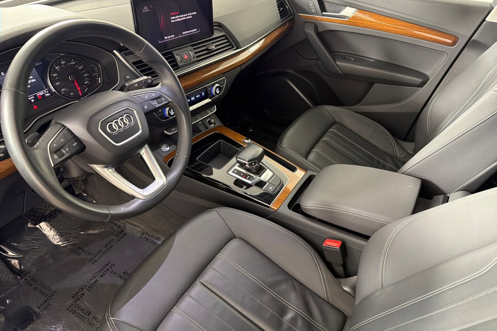 Used 2023 Audi Q5 2.0T Premium w/ Convenience Package AWD/4WD image 9