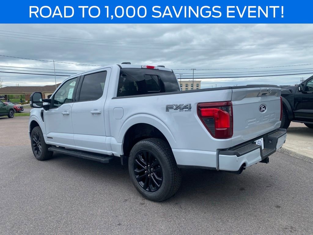 New 2025 Ford F150 XLT w/ Equipment Group 302A MID image 4