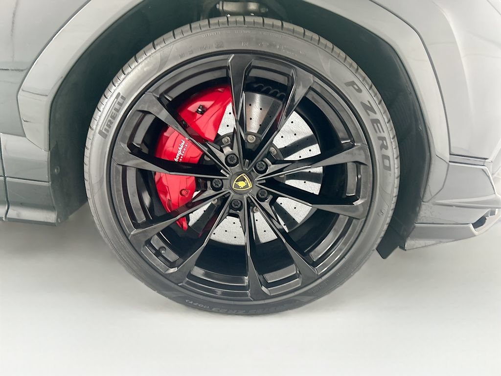 Used 2024 Lamborghini Urus S AWD/4WD image 31