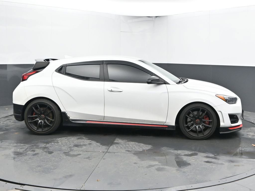 Used 2021 Hyundai Veloster N image 12