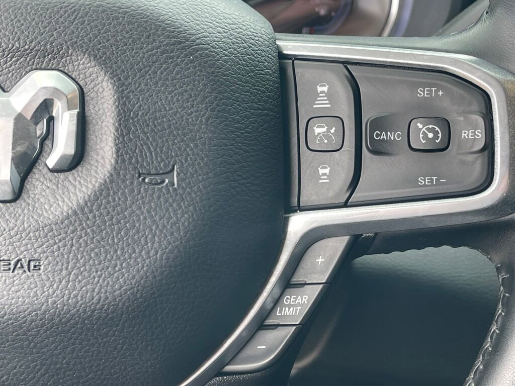 Used 2024 RAM 2500 Laramie w/ Safety Group AWD/4WD image 18