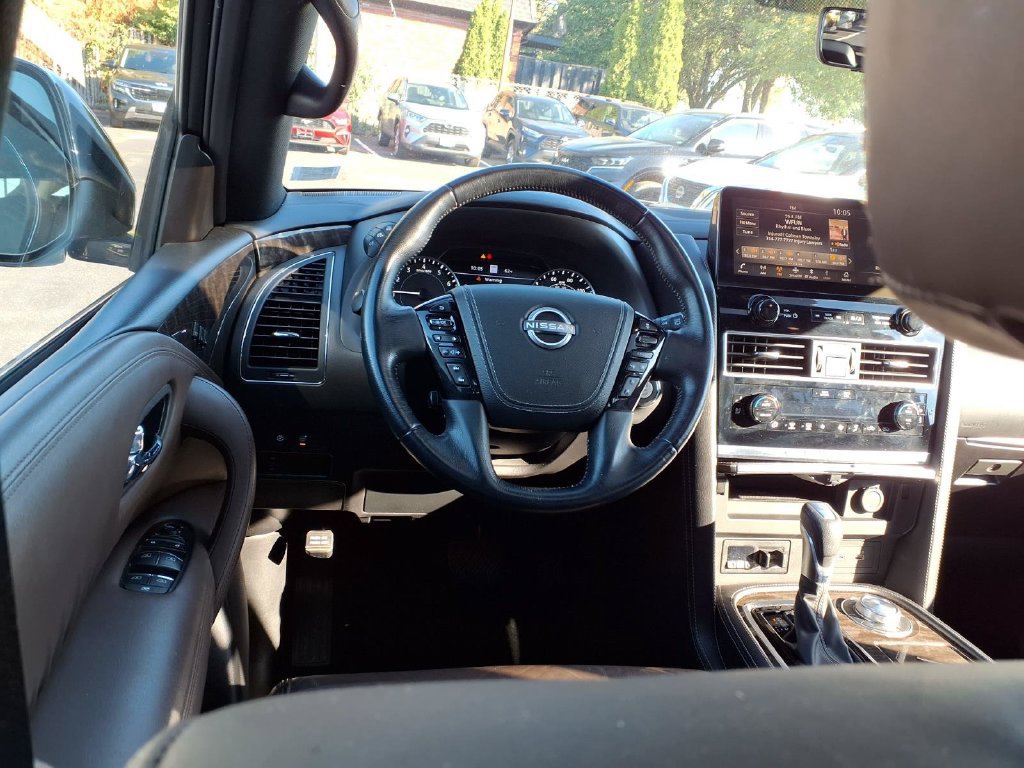 Used 2023 Nissan Armada Platinum w/ Captain's Chairs Package AWD/4WD image 7