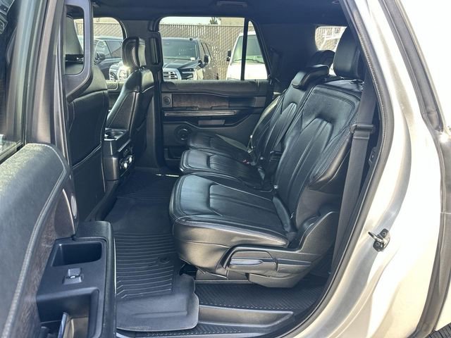 Used 2018 Ford Expedition Max Limited RWD image 24