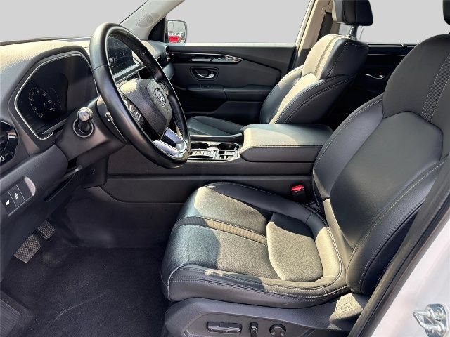 Used 2024 Honda Pilot EX-L image 9