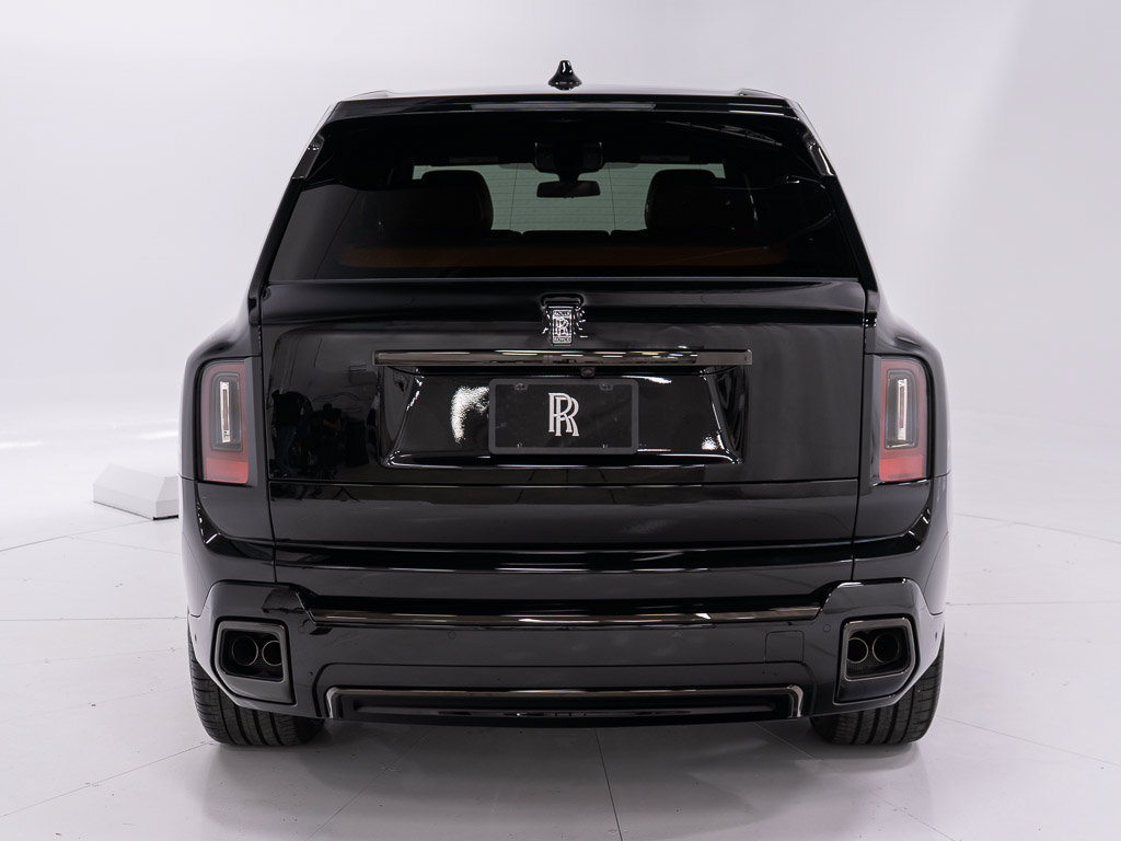 New 2027 Rolls-Royce Cullinan Black Badge AWD/4WD image 4