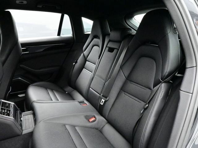 Certified 2023 Porsche Panamera 4 w/ Assistance Package image 14