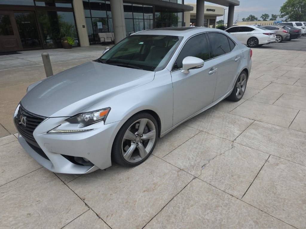 Used 2014 Lexus IS 350 w/ Navigation Package RWD image 2