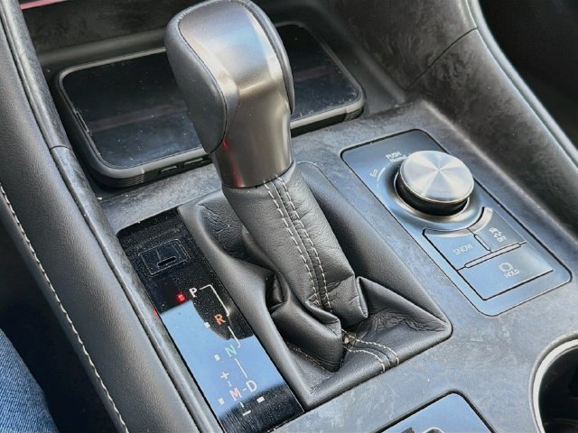 Used 2026 Lexus IS 350 F Sport RWD image 27