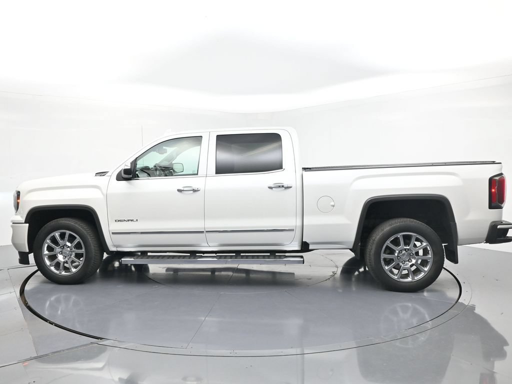 Used 2018 GMC Sierra 1500 Denali AWD/4WD image 3