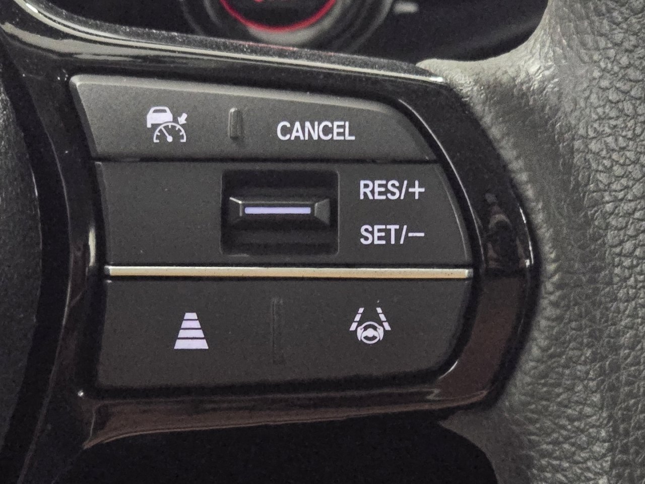 Used 2025 Honda Civic LX image 29