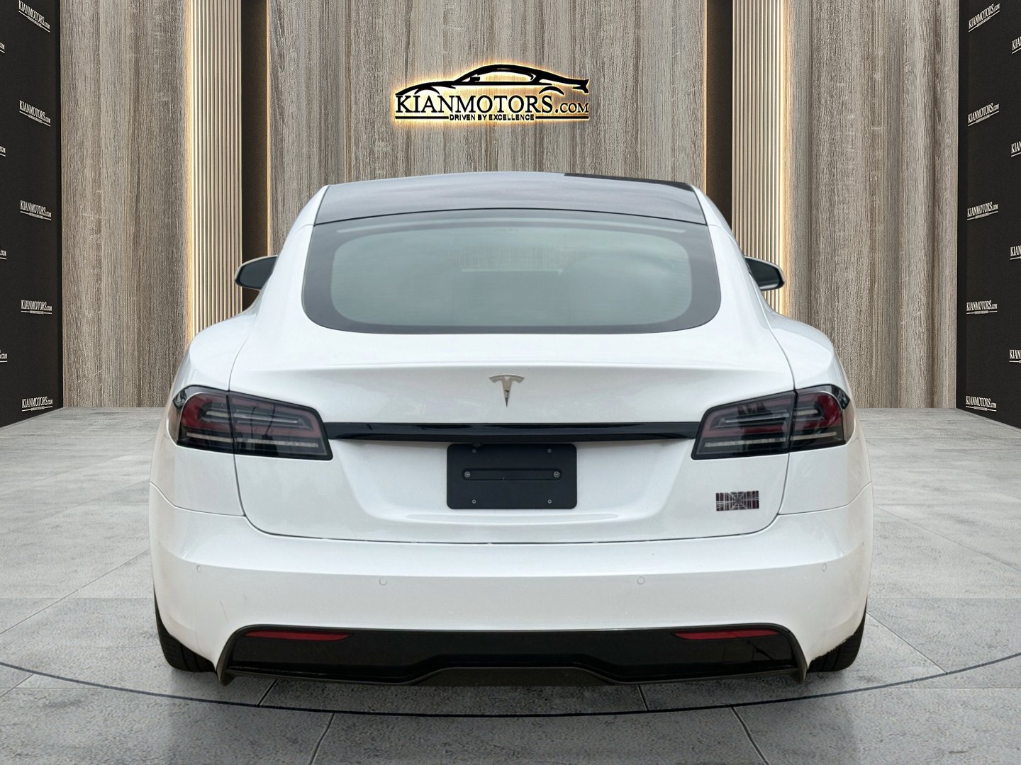 Used 2022 Tesla Model S Plaid AWD/4WD image 11