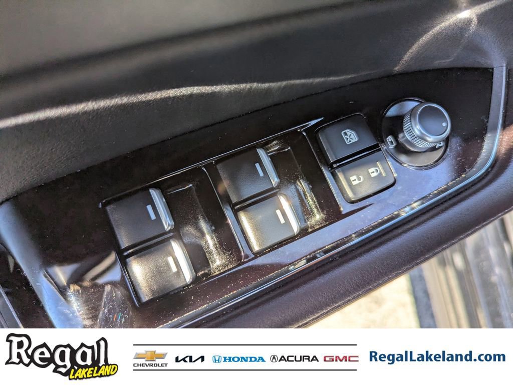 Used 2023 MAZDA CX-5 Signature image 17