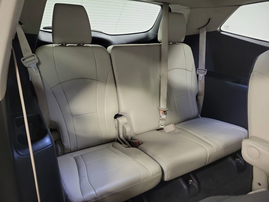 Used 2021 Buick Enclave Essence w/ Sound and Sites Package image 25