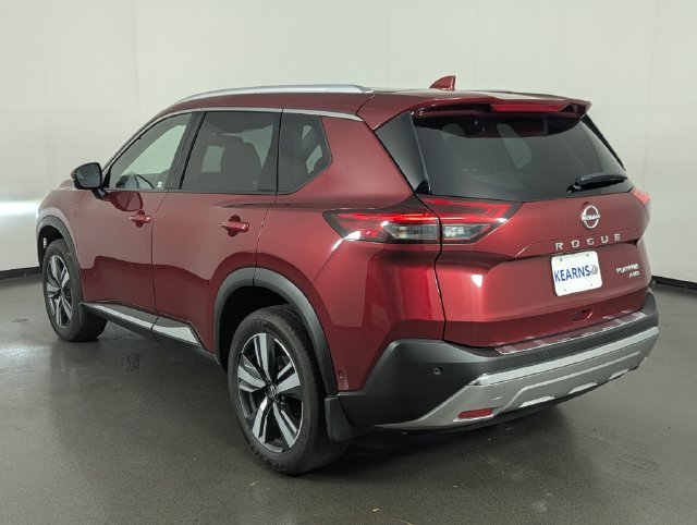 Used 2022 Nissan Rogue Platinum AWD/4WD image 6