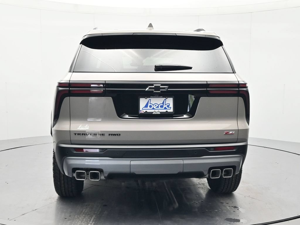 New 2027 Chevrolet Traverse Z71 w/ Enhanced Driving Package AWD/4WD image 6