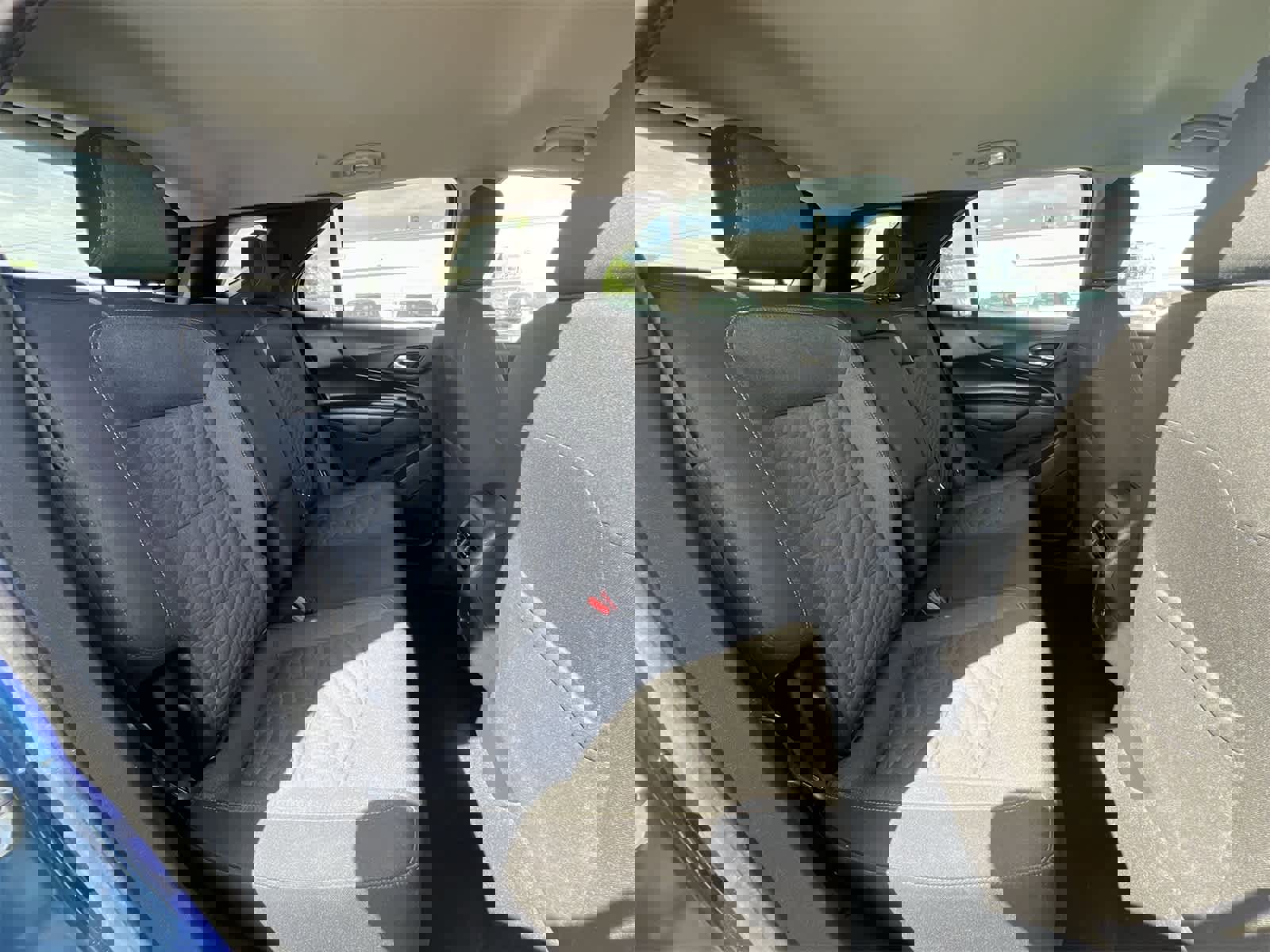 Used 2019 Chevrolet Equinox LT w/ Driver Convenience Package image 20