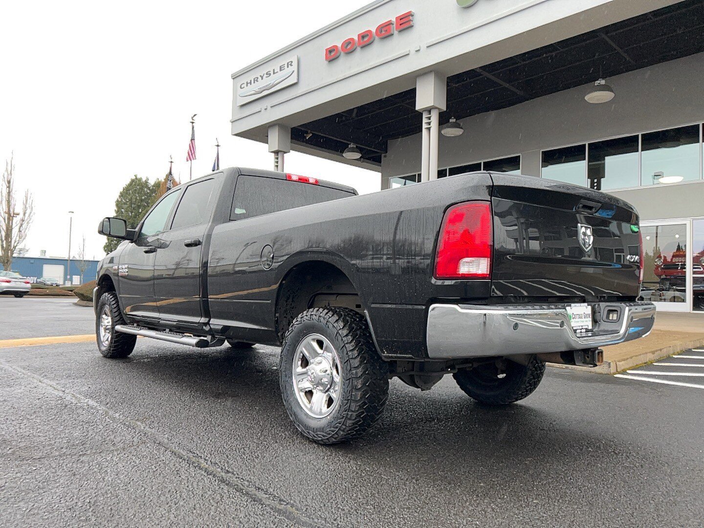 Used 2017 RAM 2500 Tradesman w/ Chrome Appearance Group image 8