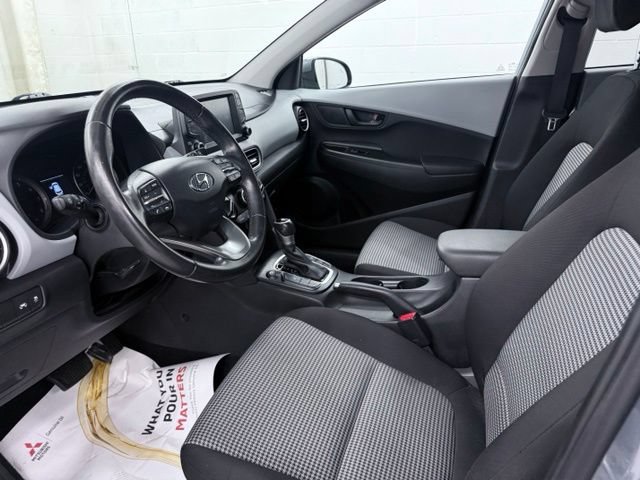 Used 2018 Hyundai Kona SEL w/ SEL Tech Package 02 FWD image 16
