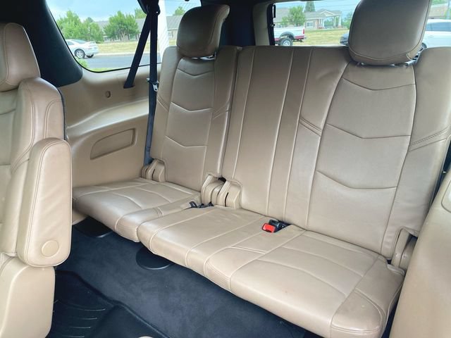 Used 2019 Cadillac Escalade ESV Platinum AWD/4WD image 24