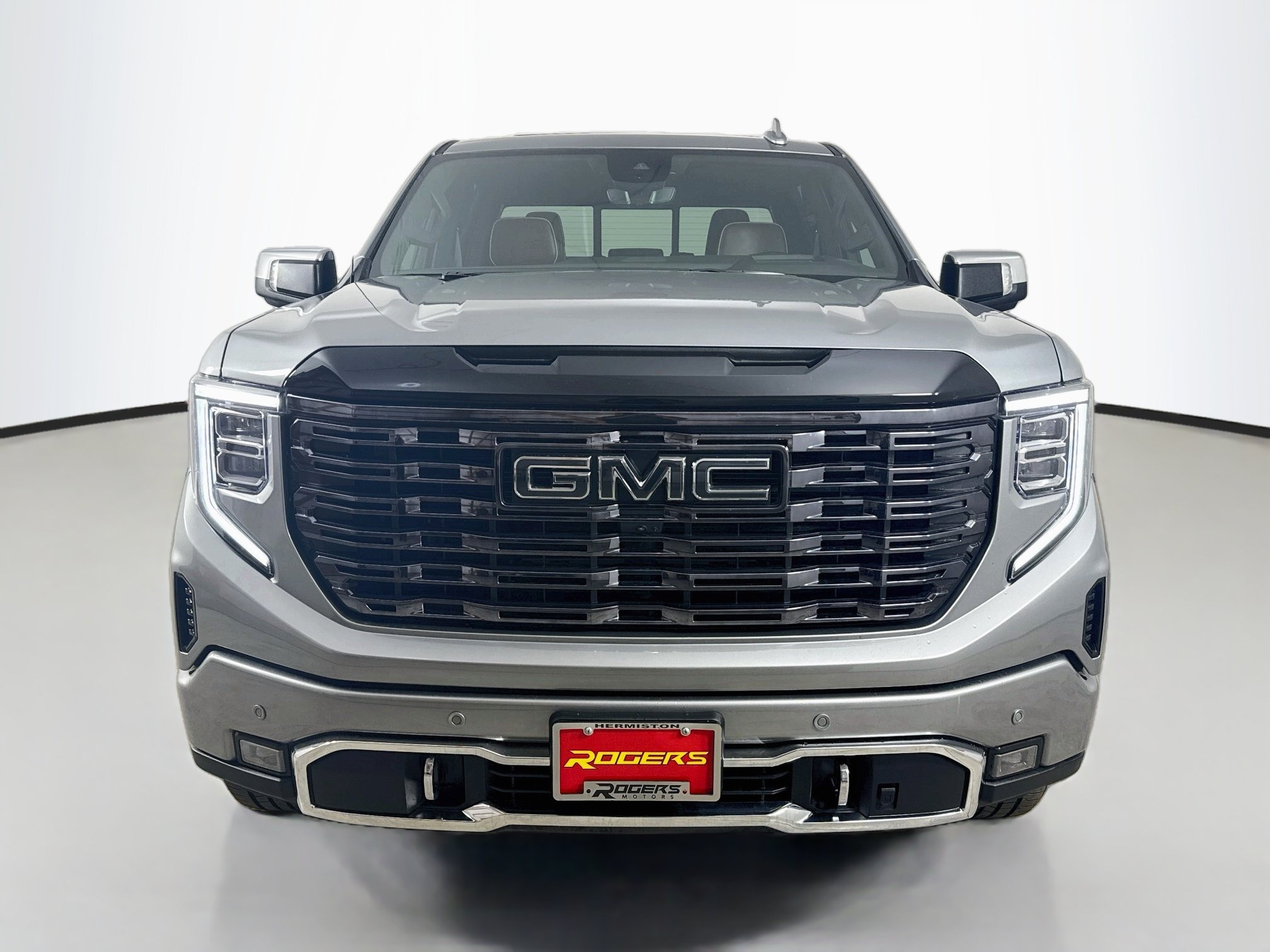 Certified 2025 GMC Sierra 1500 Denali Ultimate AWD/4WD image 2