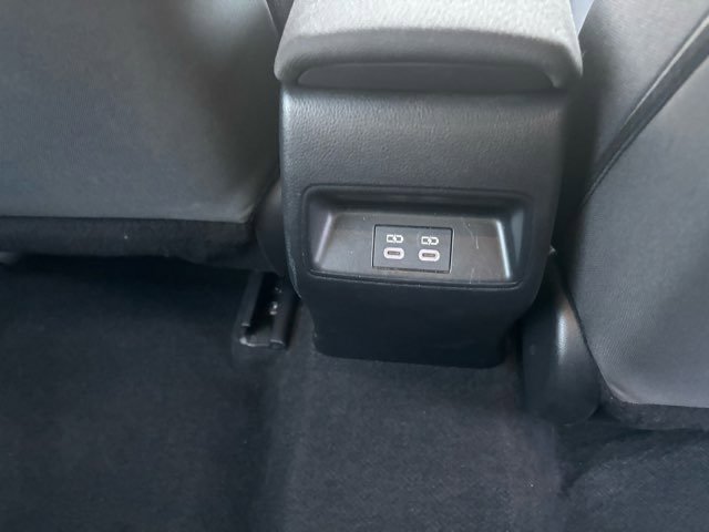 Used 2024 Toyota Corolla LE FWD image 17