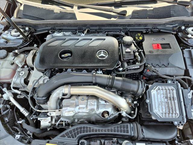 Used 2025 Mercedes-Benz CLA 250 4MATIC image 26