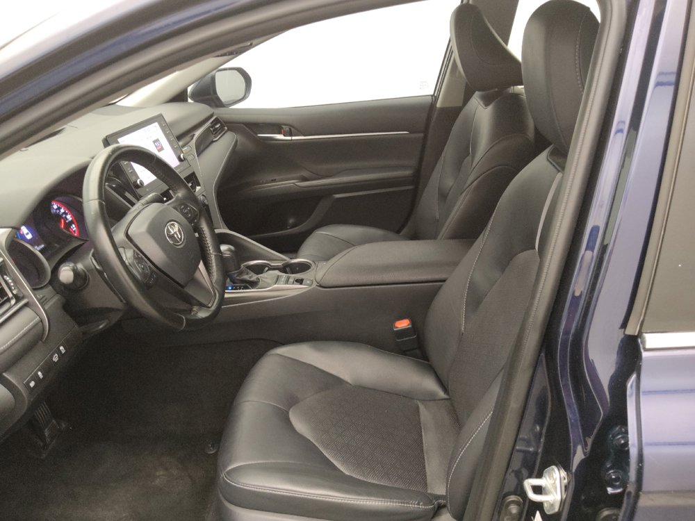 Used 2022 Toyota Camry XSE FWD image 17