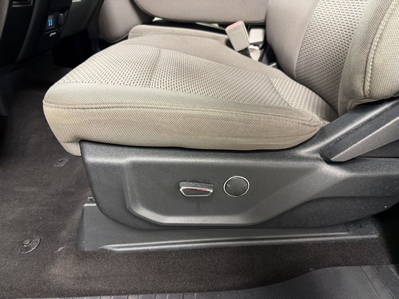 Used 2018 Ford F150 XLT w/ Equipment Group 301A Mid AWD/4WD image 13