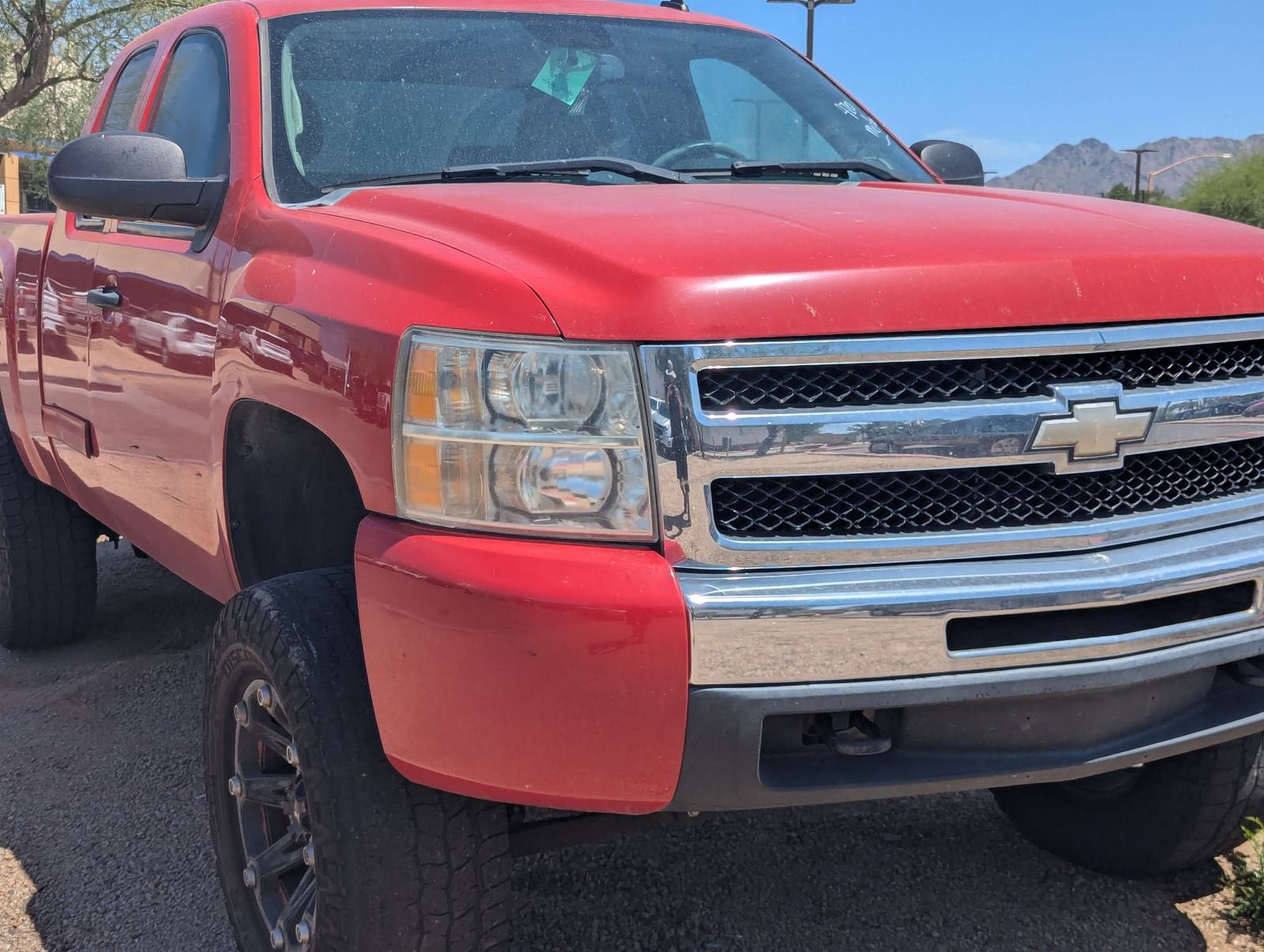 Used 2009 Chevrolet Silverado 1500 LT w/ Power Pack Plus AWD/4WD image 3