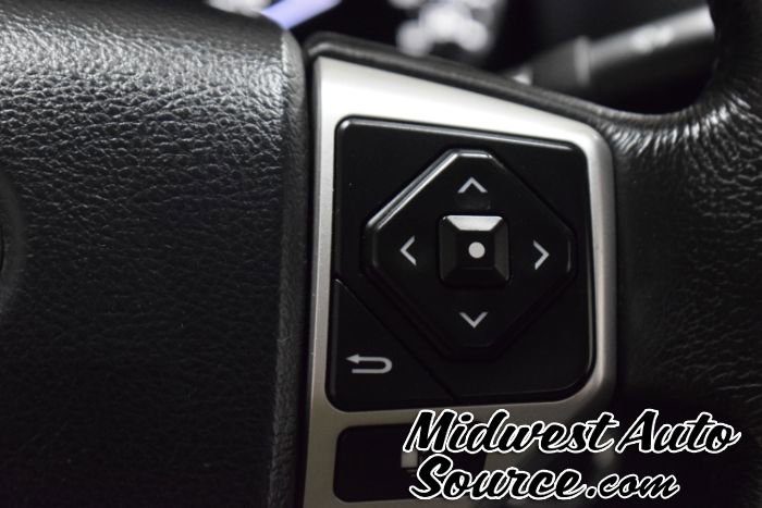 Used 2020 Toyota Tundra Limited AWD/4WD image 17