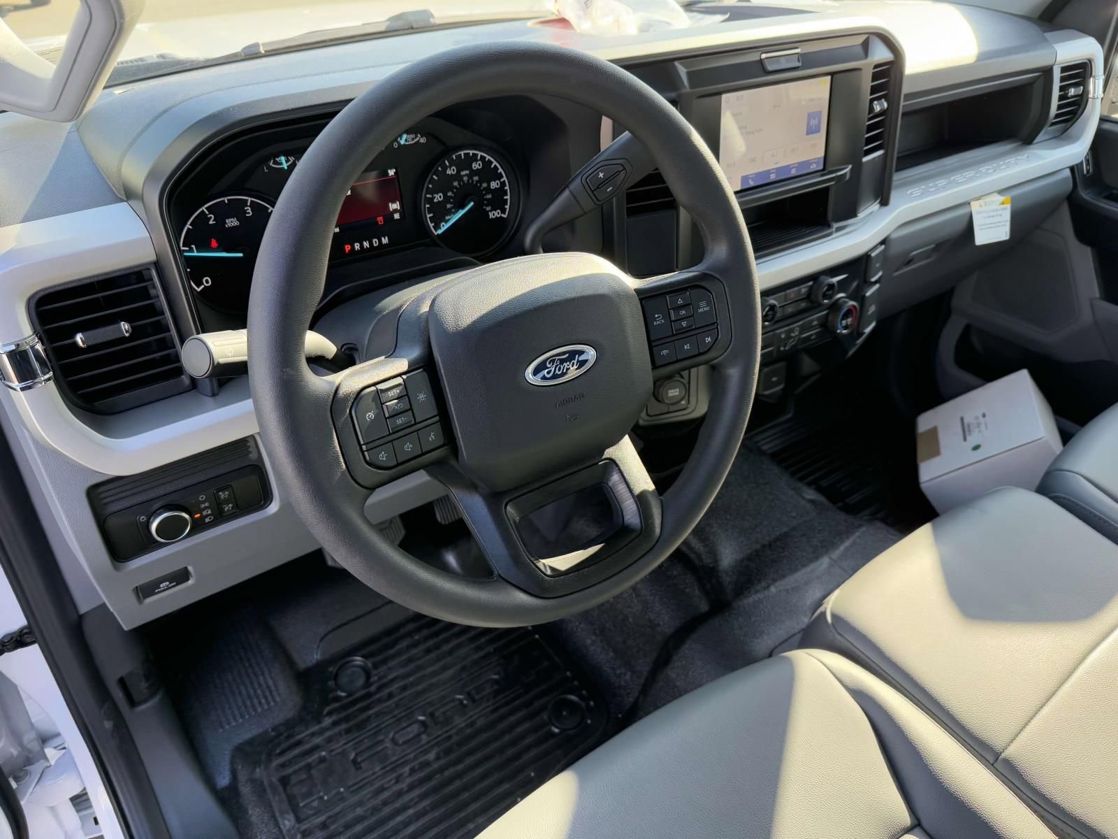 New 2025 Ford F550 4x4 Crew Cab Super Duty image 12