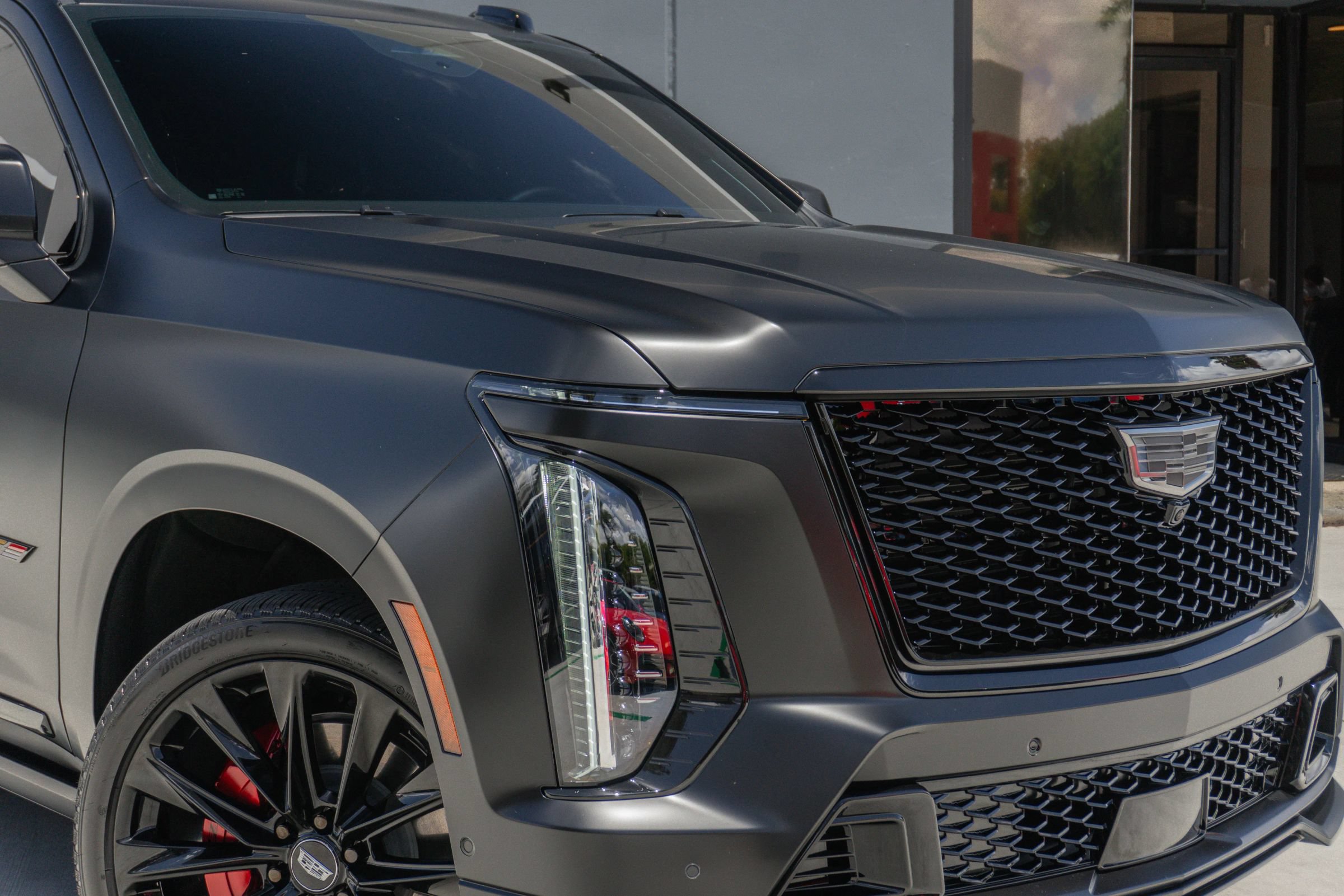 Used 2026 Cadillac Escalade V AWD/4WD image 32