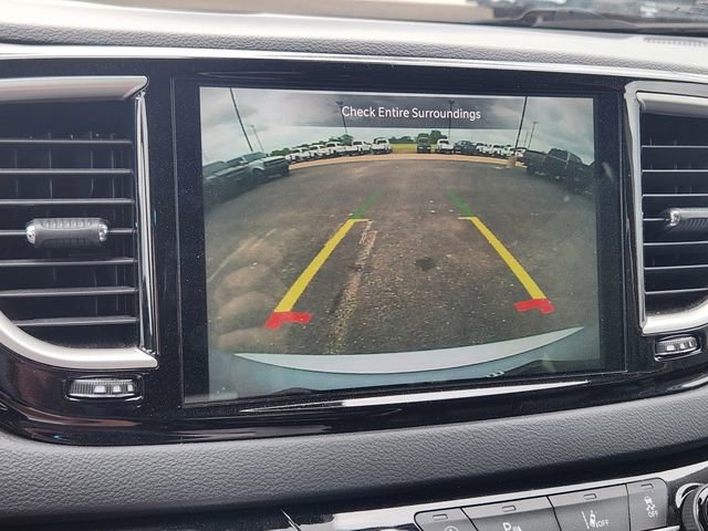 Used 2023 Chrysler Pacifica Touring-L FWD image 17