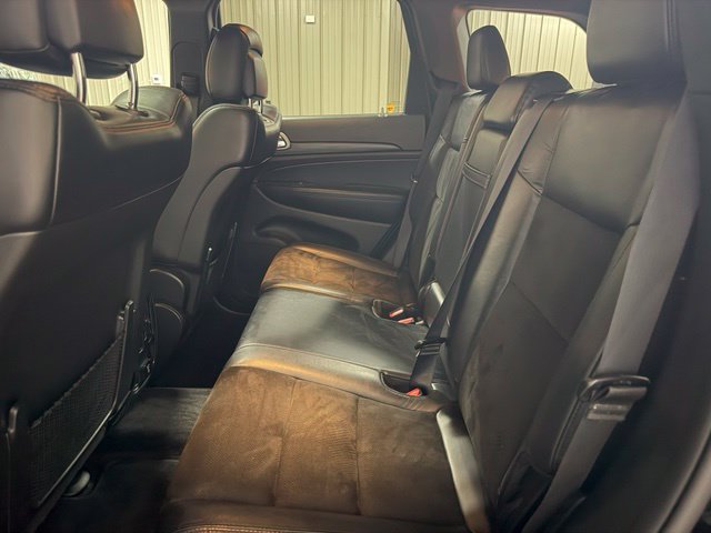 Used 2019 Jeep Grand Cherokee Altitude AWD/4WD image 18