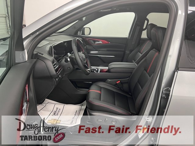 New 2026 Chevrolet Traverse RS w/ LPO, Floor Liner Package image 32
