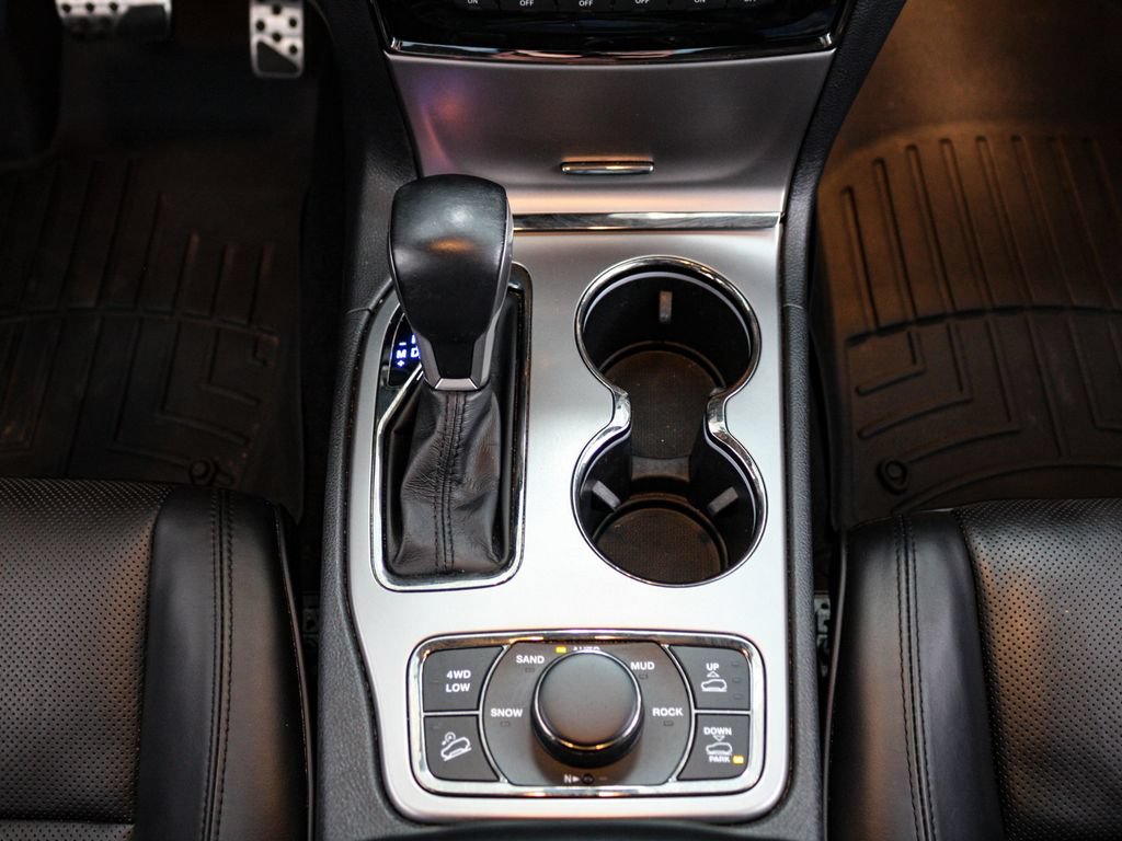 Used 2020 Jeep Grand Cherokee High Altitude AWD/4WD image 19