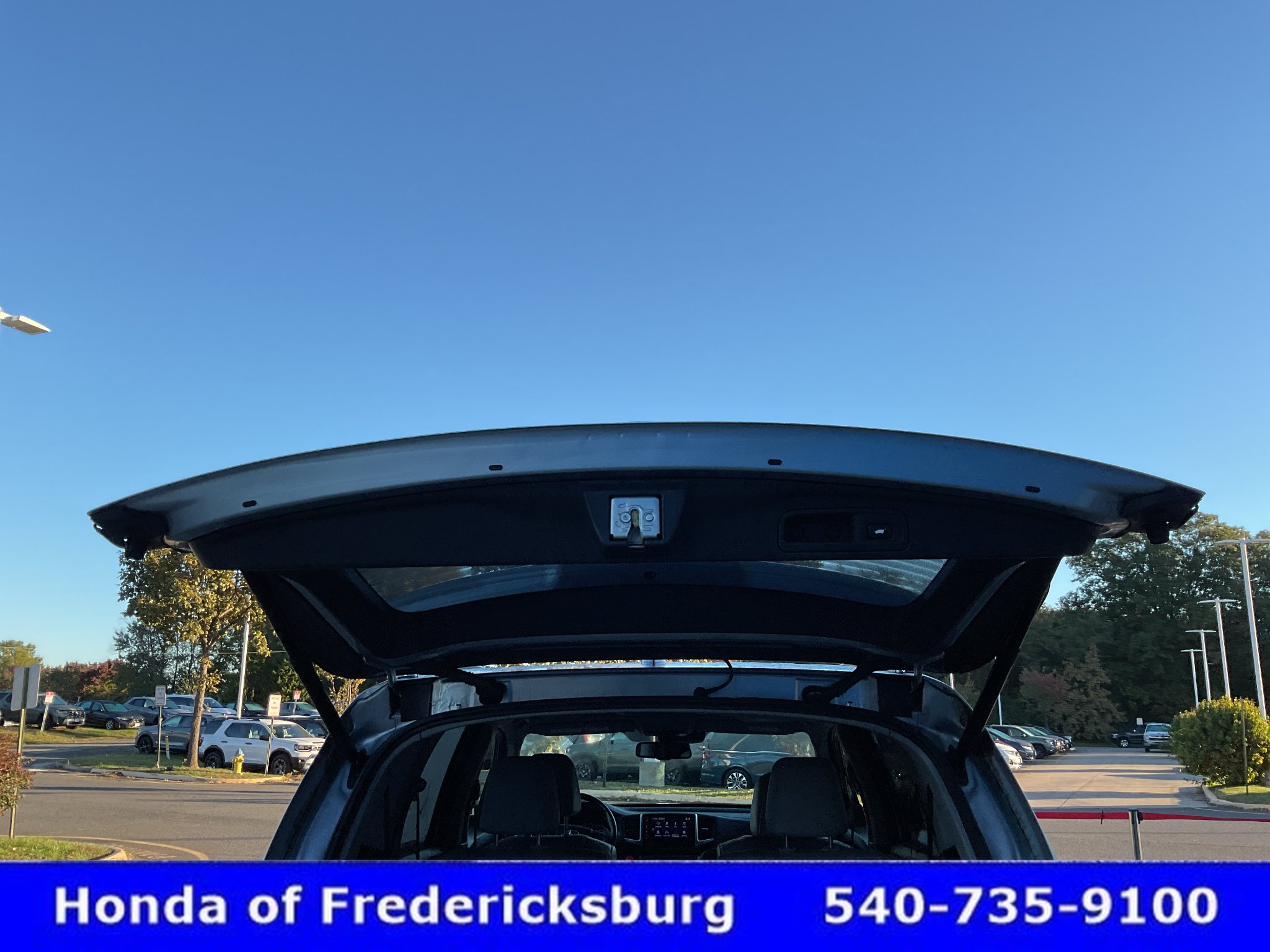 Certified 2017 Honda Pilot Elite image 17