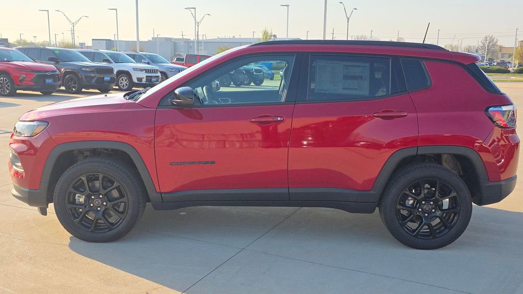 New 2026 Jeep Compass Latitude video 2
