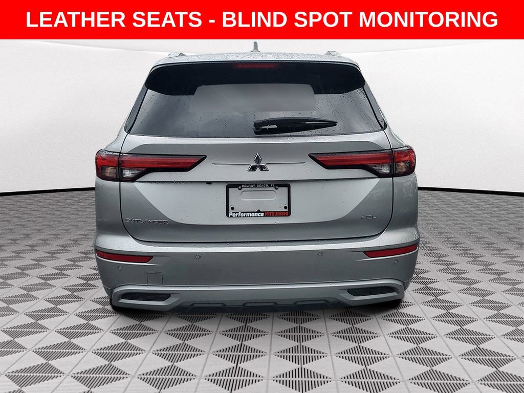 Used 2023 Mitsubishi Outlander SEL image 5