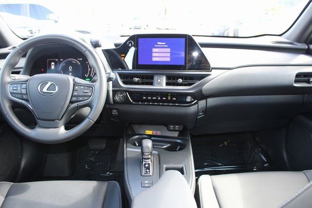Certified 2025 Lexus UX 300h FWD image 10