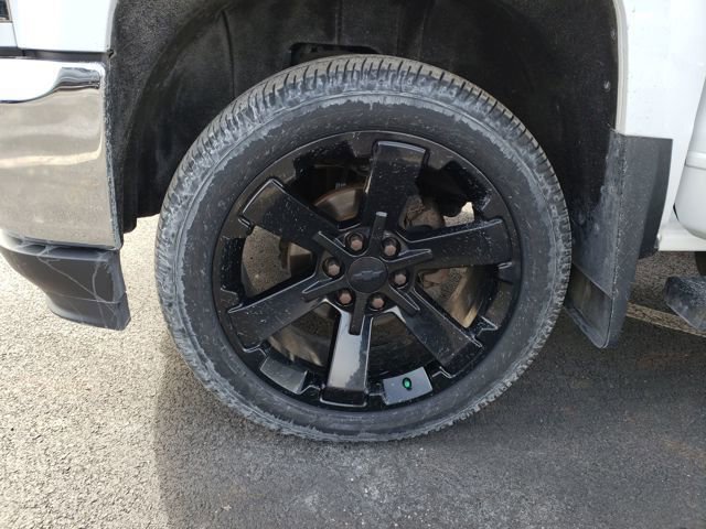 Used 2017 Chevrolet Silverado 1500 LT w/ All Star Edition image 27