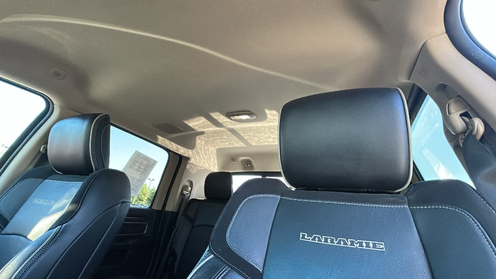 Used 2020 RAM 2500 Laramie AWD/4WD image 11