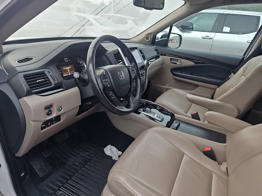 Used 2016 Honda Pilot Touring image 8
