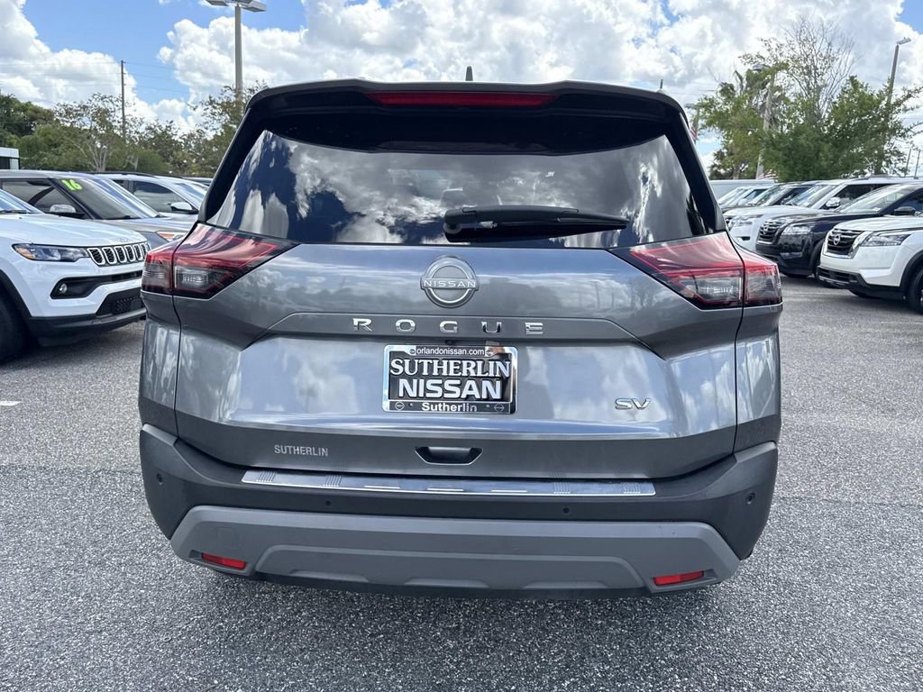 Certified 2023 Nissan Rogue SV w/ SV Premium B Package FWD image 5