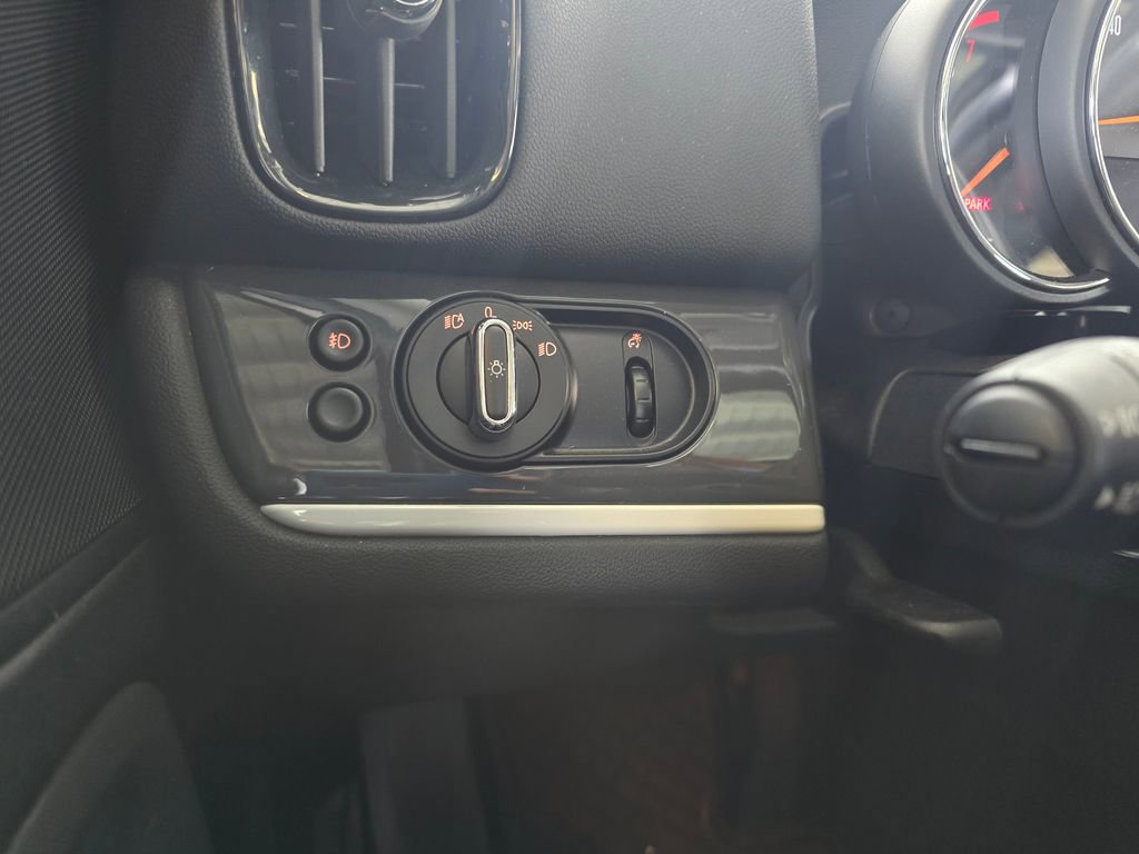 Used 2019 MINI Cooper Countryman S FWD image 32